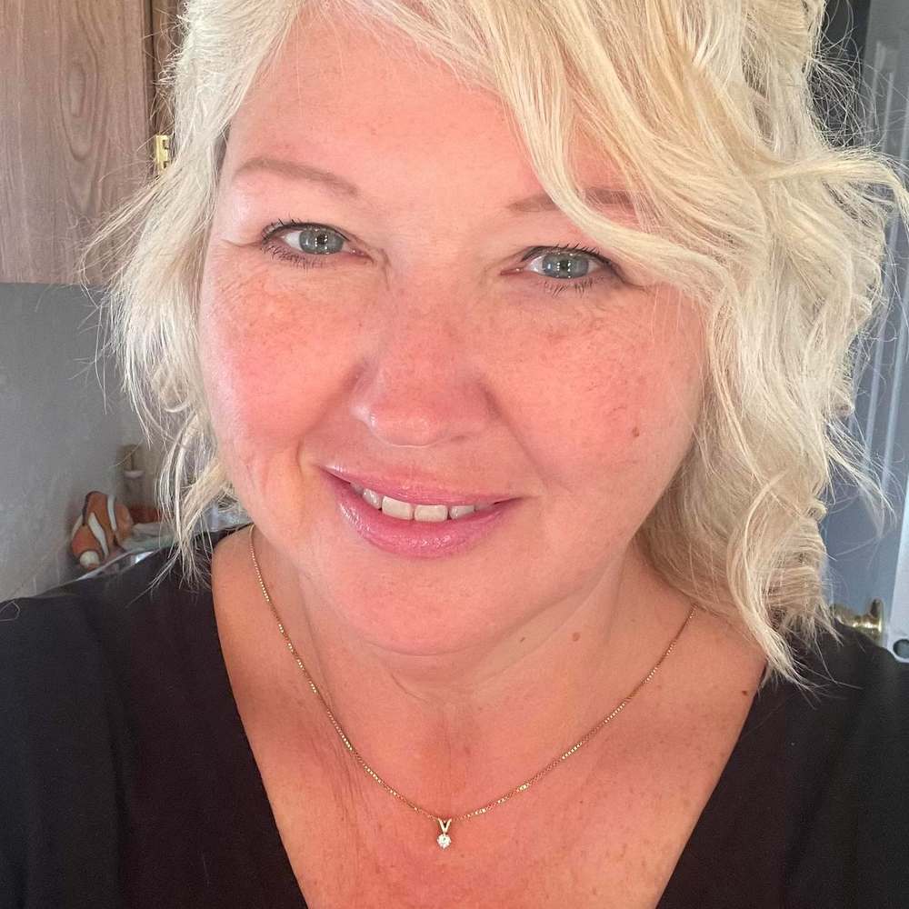 Meet your Posher, Shay